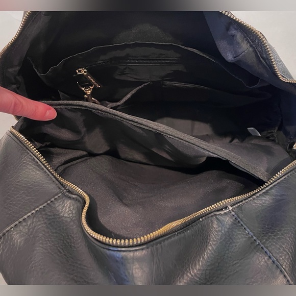 Honest Co. diaper backpack - Picture 4 of 8